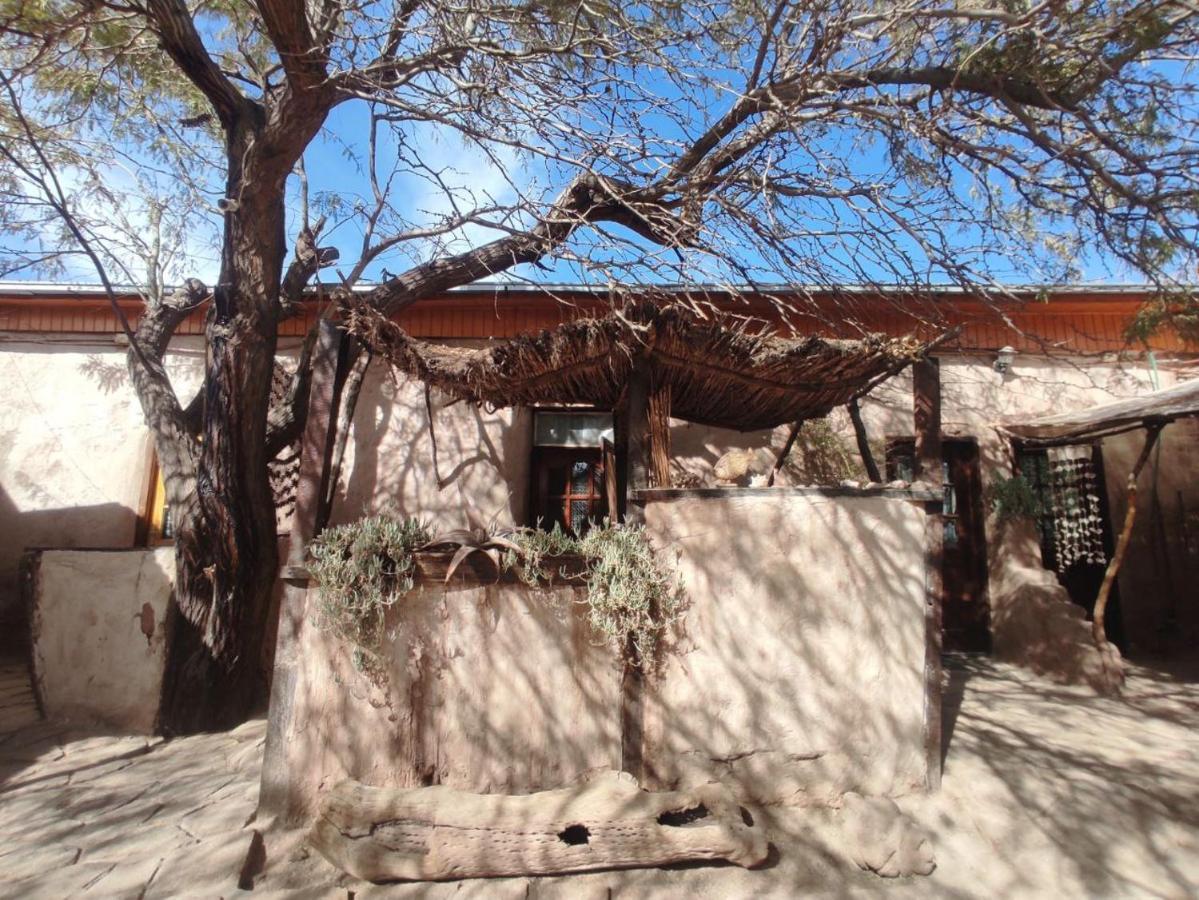 Hostal Sonchek Vandrerhjem San Pedro de Atacama Eksteriør bilde